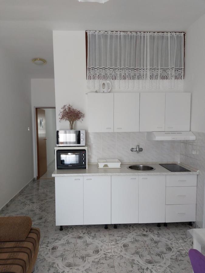 Apartments Markulincic ノヴァリャ エクステリア 写真